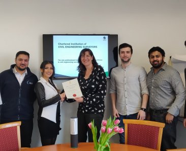 52643761_406044380222912_666031273059287040_n